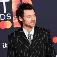 Harry Styles’ ‘Kiss All The Time…’ Snags Second Week at No. 1 on U.K. Albums Chart