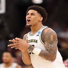 Tennessee vs. Michigan prediction: March Madness 2026 pick, odds, best bet for Elite Eight Sunday