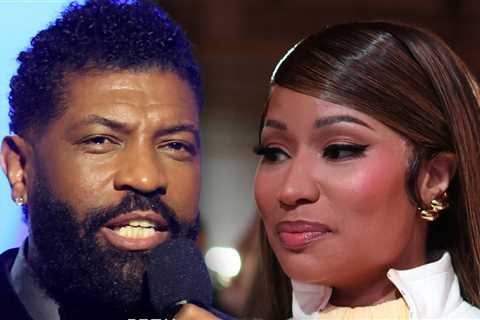 Deon Cole Roasts Nicki Minaj During NAACP Image Awards Bit