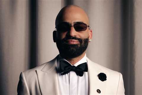 Arcángel Unveils La 8va Maravilla World Tour 20 Aniversario Dates