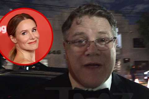 Sean Astin Gushes Over Kristen Bell's Hosting Gig at the Actor Awards