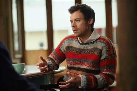 Harry Styles ‘Really Struggled’ With ‘Strange’ Pressure to Publicly Share His Grief Over Liam Payne