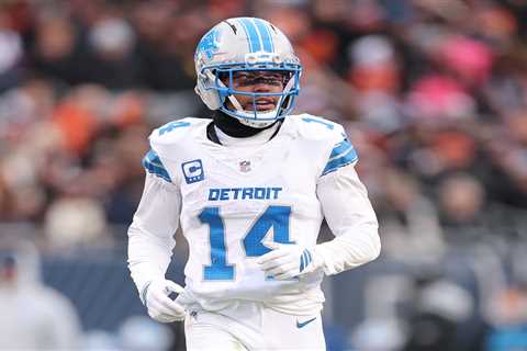 Amon-Ra St. Brown ‘sick’ over Lions’ David Montgomery trade