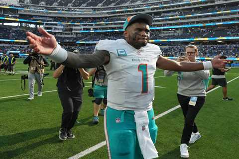 Falcons quickly make Tua Tagovailoa push after Dolphins release