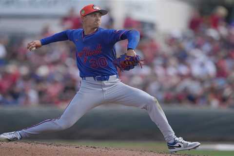 Mets’ Luke Weaver pushes back on his perceived 2025 regression while relentlessly working on key..