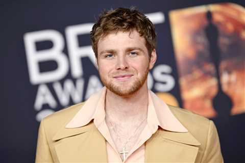 Alex Warren, Leon Thomas & More Nominated for Snapchat’s Inaugural Snappys Awards Show: Full List