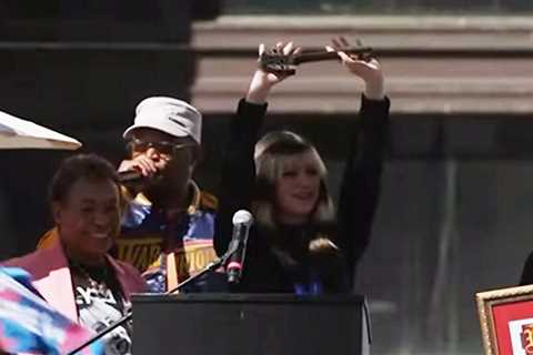 Alysa Liu Receives Key to Oakland During Star-Studded Gold Medal Celebration