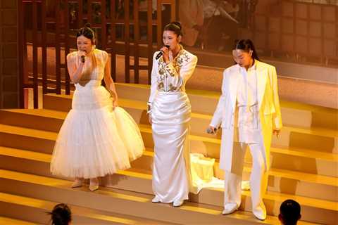 HUNTR/X Singers Turn the Oscars Stage ‘Golden’ With Stunning Performance of Nominated Hit