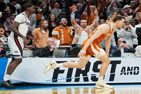 Camden Heide’s unlikely 3-pointer in final minute propels Texas past Gonzaga