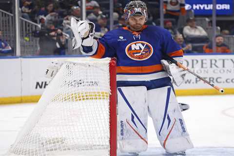 Referee’s ‘mistake’ that led to crucial goal sinks Islanders