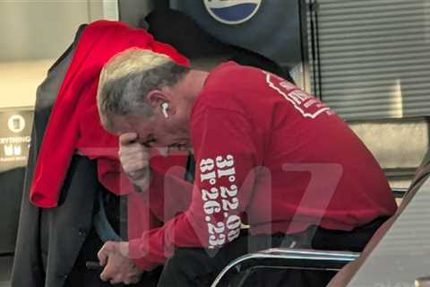 Georgia Congressman Catches Grandson's Baseball Game Amid Government Shutdown