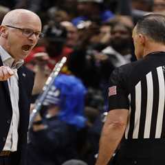 UConn’s Dan Hurley ‘gets in the ref’s head’ — and it’s a sportsbook’s nightmare heading into Final..
