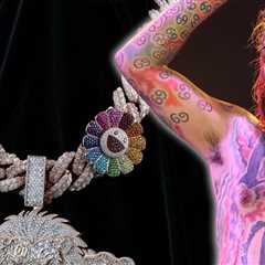 Tekashi 6ix9ine Handed 350 Carat Chain After Early Prison Release