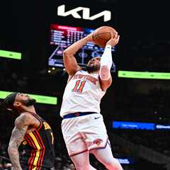 Jalen Brunson’s late-game brilliance delivers win over Hawks as Knicks survive near buzzer-beater