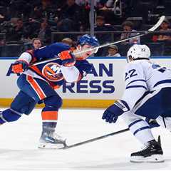 Islanders’ Matthew Schaefer ties single-season rookie defenseman goal record as historic year..