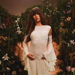 Ella Langley’s ‘Choosin’ Texas’ Hits 20th Week at No. 1 on Hot Country Songs