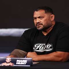 Ex-UFC champ Mark Hunt arrested over alleged death threat text