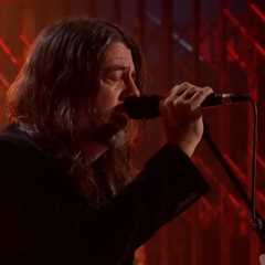 Foo Fighters Debut ‘Caught in the Echo’ & ‘Child Actor’ Live on ‘SNL UK’