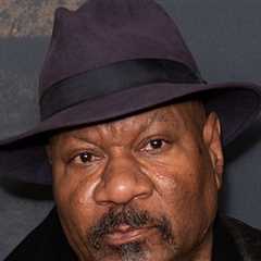 'Mission: Impossible' Star Ving Rhames Collapses In Restaurant