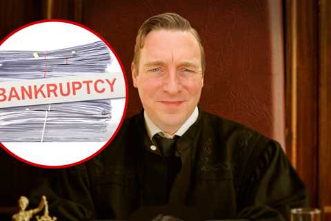 Rude Viral Texas Judge Filed For Bankruptcy With 5-Figure Debt