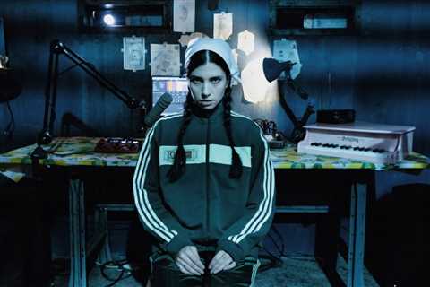 Pussy Riot’s Nadya Indicted, Added to Russia’s ‘Wanted List’