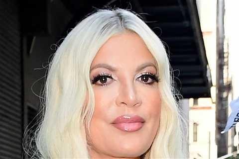 Tori Spelling Spends Easter With Kids After Scary Car Crash