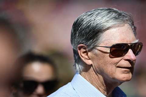 Red Sox fans already turning on owner John Henry with team off to brutal start — and let him hear it