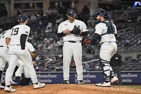 The Yankees’ early concerning faults revealed themselves in loss to Marlins