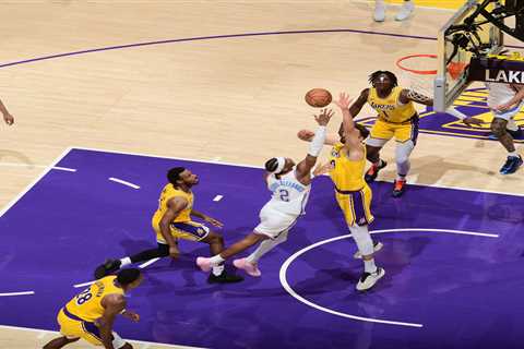 The Lakers’ whiplash-inducing turnaround is hard to watch