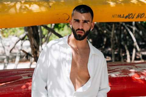 Inspired by ‘Un Summer Eterno,’ Manuel Turizo Gives Life to His New Eclectic Album ‘Apambichao’