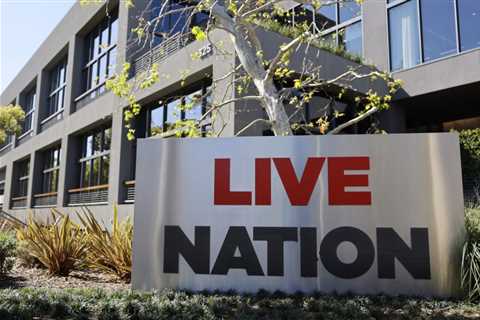 As Live Nation Trial Ends, Jury Must Decide If It’s a ‘Monopolistic Bully’ or ‘Fierce Competitor’