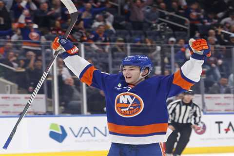 Brian Leetch in awe of rookie year Matthew Schaefer has carved out: ‘I was definitely not ready at..