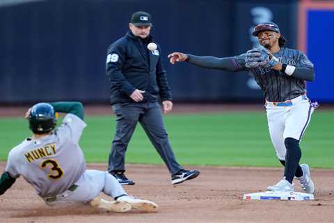 Mets’ Francisco Lindor admits he’s ‘got to be better’ after infield gaffe