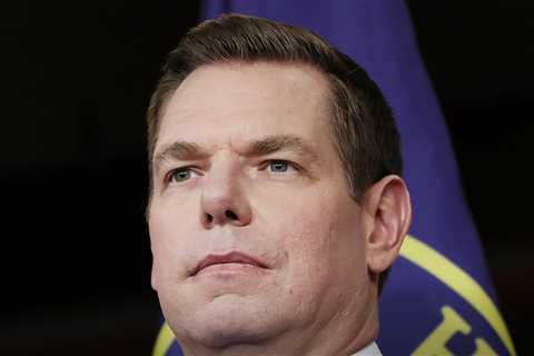 Eric Swalwell Accuser Holds Beverly Hills Press Conference, Watch Live