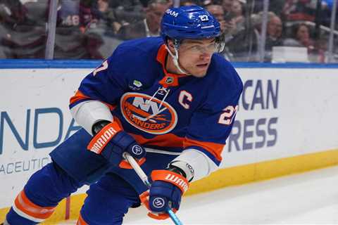 What Anders Lee’s Islanders future likely comes down to