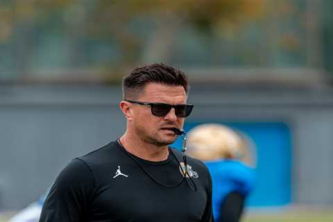 Some familiar help arrives for UCLA’s Bob Chesney at practice