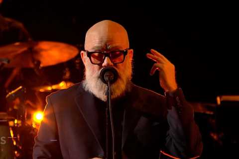 R.E.M.’s Michael Stipe Has the Perfect Pick For Someone To Play Him in a Potential Biopic — Billie..