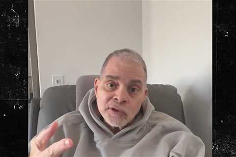 Sinbad Taking the Stage For First Show Since Debilitating 2020 Stroke