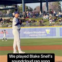 Blake Snell looks painfully embarrassed as SoundCloud rap comes back to haunt him mid-game