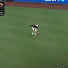 Fernando Tatis Jr.’s nightmare start continues as error leads to Little League grand slam