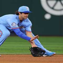 Rangers infielder Josh Smith to be hospitalized at least one week with viral meningitis diagnosis