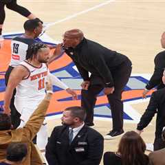 Mike Brown’s calf a casualty of Knicks’ Game 1 fourth-quarter frenzy