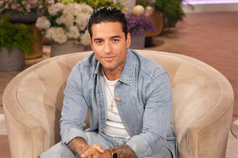 How Having Panic Attacks Inspired Maluma’s New Album: ‘This Project Is the Deepest Part of My Soul’