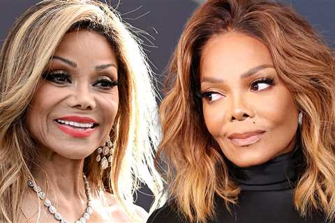 Rare Meet-Up of Janet & La Toya Jackson for Janet's 60th Birthday, See Pics