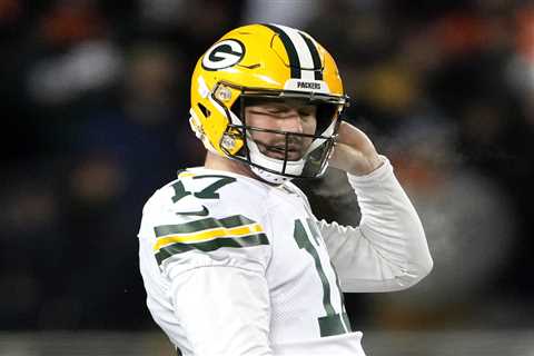 Packers dump $15 million kicker Brandon McManus after awful playoff game