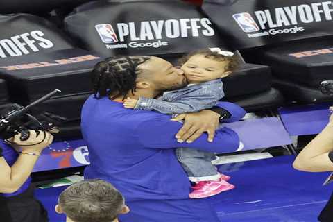 Jalen Brunson celebrates Knicks’ win with daughter, wife in heartwarming playoff moment