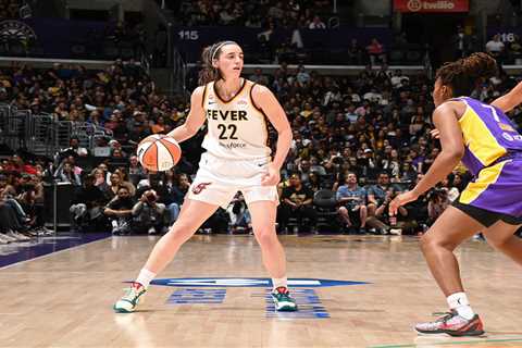 Caitlin Clark unveils awkward celebration after 3-pointer frustration