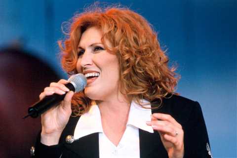 Chart Rewind: In 1996, Jo Dee Messina Was Money With Her First Hit