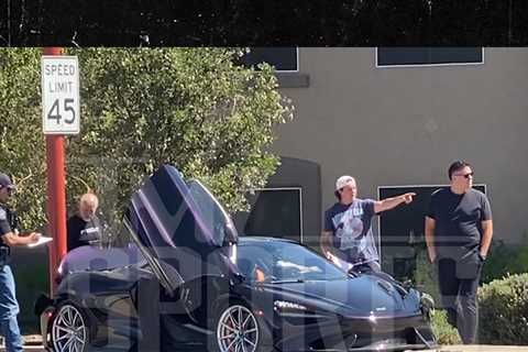 Trevor Bauer's McLaren T-Boned In Accident, Appears Uninjured At Scene