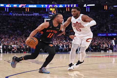 Jalen Brunson adjusts to play a different — and important — Knicks role in Game 2 win